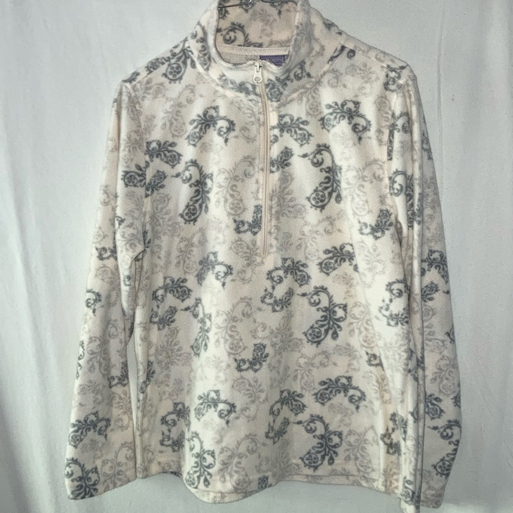 Laura Scott Cream and Gray Patterned Top